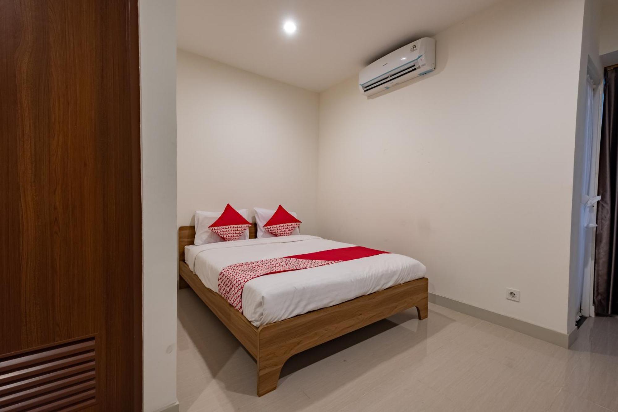 Oyo 2245 Apartment Grand Kamala Lagoon Bekasi Dış mekan fotoğraf